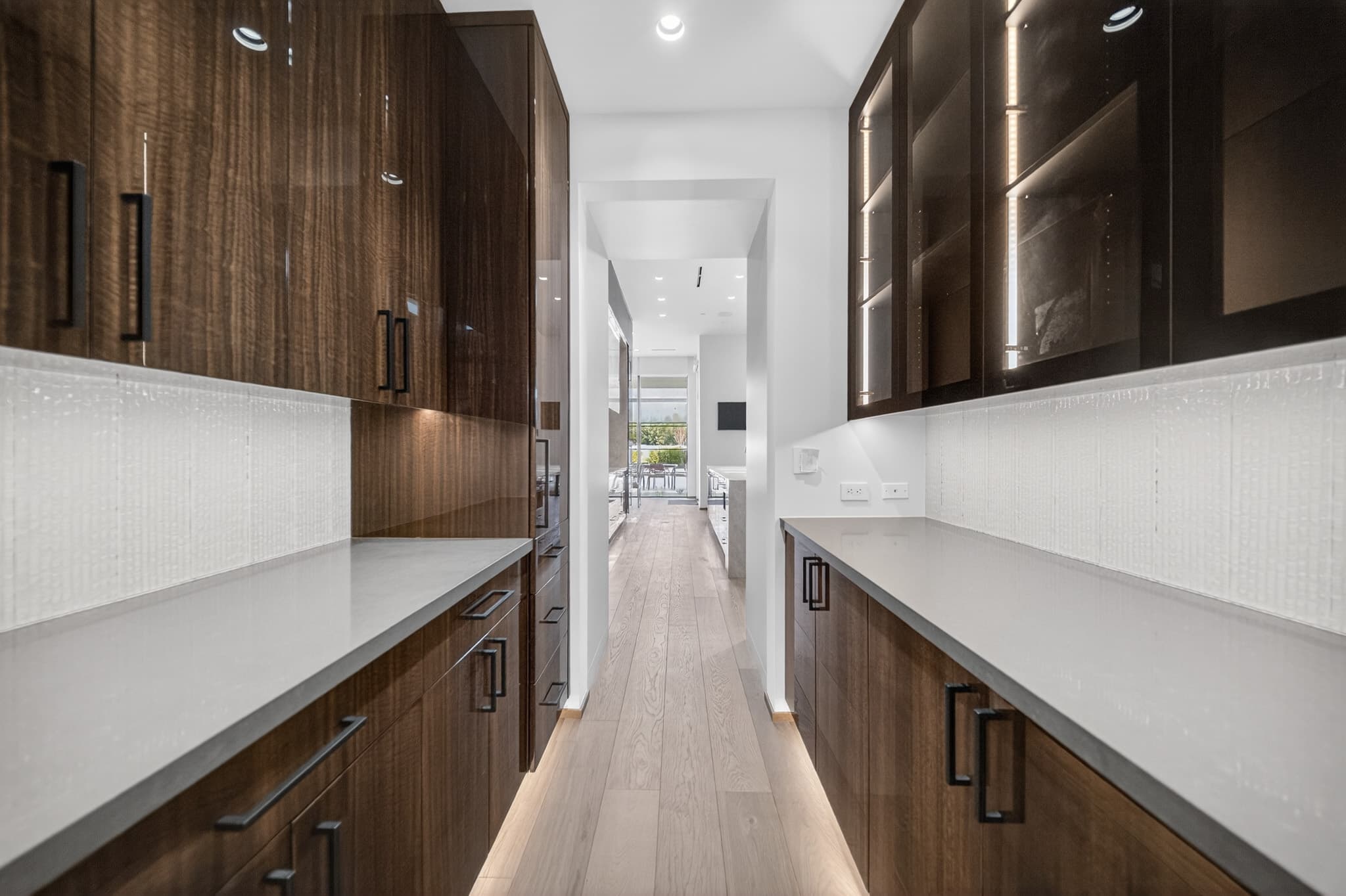 Desert Space thumbnail 15