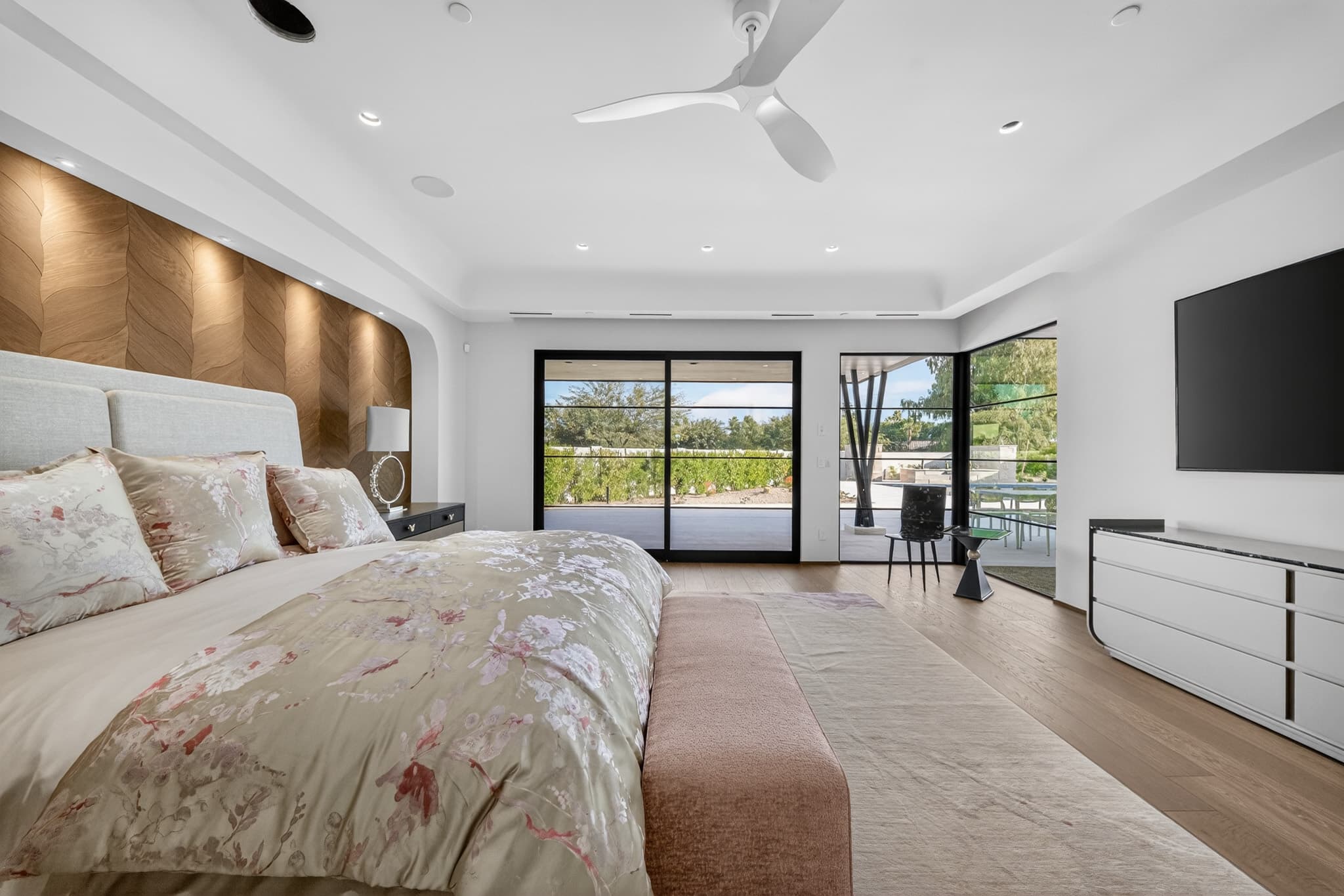 Desert Space thumbnail 21