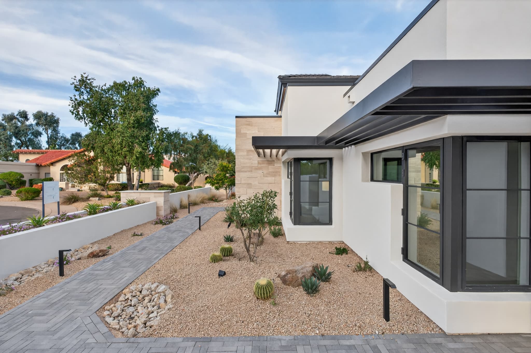 Desert Space thumbnail 38