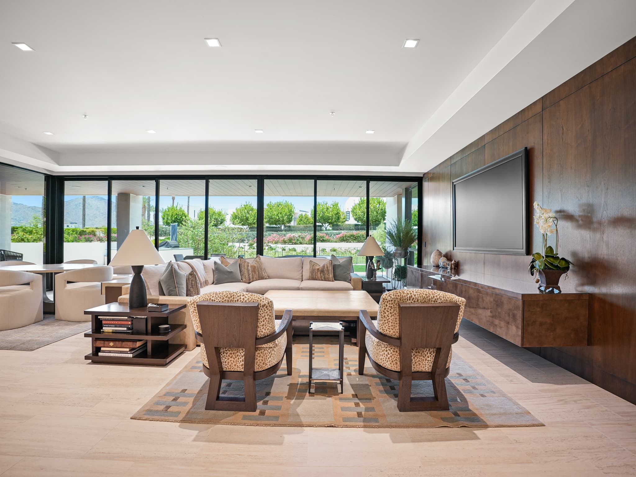 Armstrong Construction Group